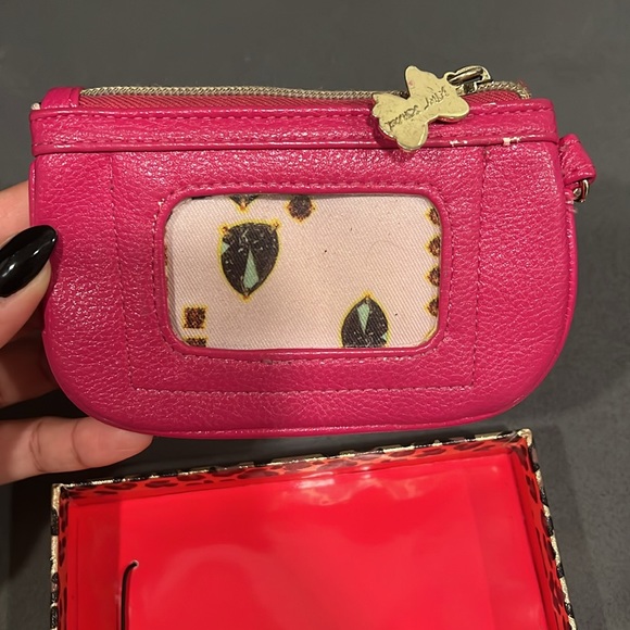 Betsy Johnson Coin Purse - Picture 2 of 4